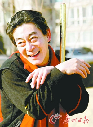 六小龄童再披虎皮裙演悟空:我才53岁,有这个体力