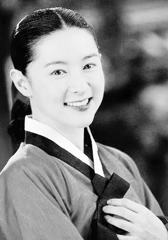 李英爱有望出演“大长今2”与原经纪公司协议到期