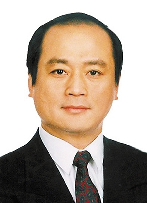 民族歌舞团团长判刑15年收受企业贿赂31万(图)