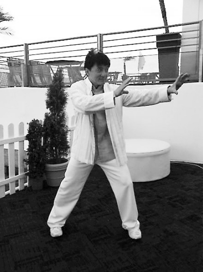 ������������ͣ�Ķ���Ϸ����Ҫ�ĸ���õ�Ӱ��ͼ��