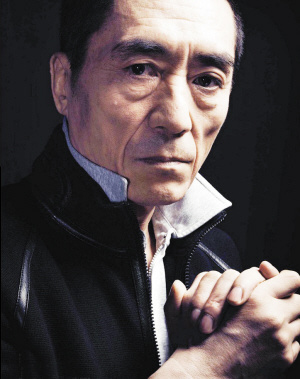 娱评:三天两头“被签约”别再忽悠张艺谋了!