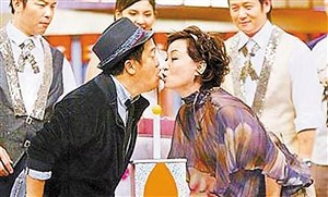 曾志伟前妻也玩姐弟恋爱上小14岁“干儿子”?(图)