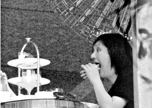 杨千嬅懒理妊娠糖尿危机狂吃甜品暴涨50磅(图)