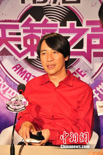 唱片老总变“毒舌”评委直言唱齐秦歌是自寻死路