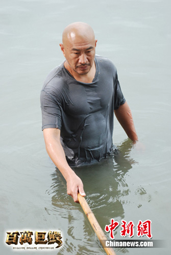 老戏骨追捕“百万巨鳄”石兆琪林雪四两拨千斤(图)