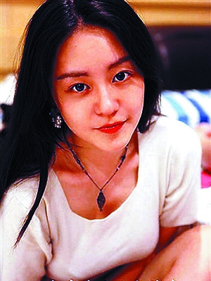 传撒贝宁恋上23岁美校花女方长相似张柏芝(图)