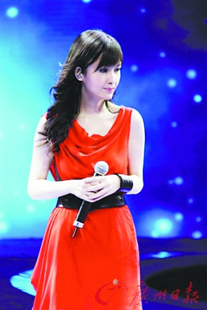 周慧敏否认是玉女:我有点神经质、小气、节约(图)