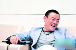 周立波澄清“逼走”朱丹传闻:除了爱护没指责过她