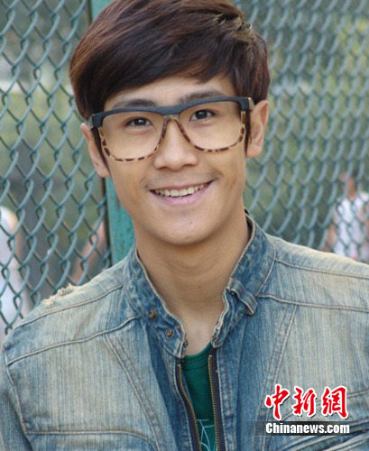 郭德纲《车在囧途》主题曲走红点击率超百万(图)