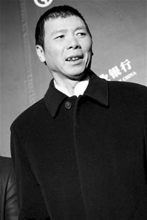 冯小刚反对“化学勾兑”式创作称造假者故事没人听