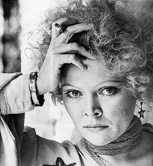 ��Ů����ɺ�����׶�ȥ�������˹��Ů�������