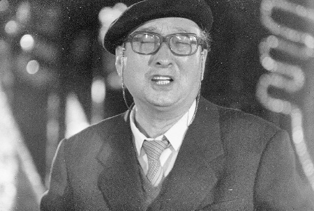 陈强演黄世仁表演逼真曾遭战士用枪瞄准险被杀