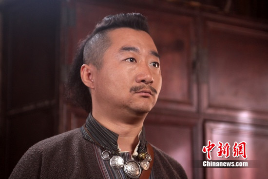 《黎明绝杀》热播“痴情寨主”王春元精湛演技获赞