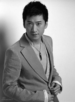 周杰曝赵薇拍戏糗事被指不厚道曾拍戏强吻林心如