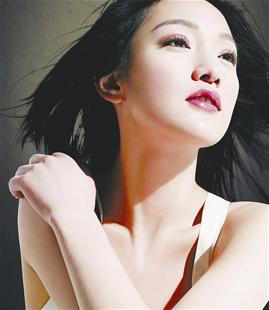《画皮2》导演夸周迅完美:她摔倒的线条总那么美