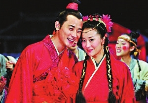 苗圃演穆桂英拒与张柏芝“女将”比较:我很敬佩她