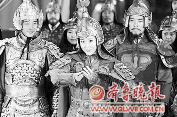 苗圃否认演“女版小沈阳”:我演的穆桂英幽默不恶搞