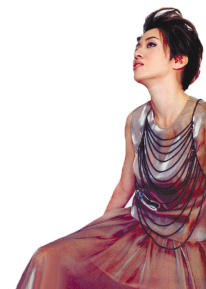 关锦鹏谈梅艳芳:她总爱逞强,是渴望爱情的小女人