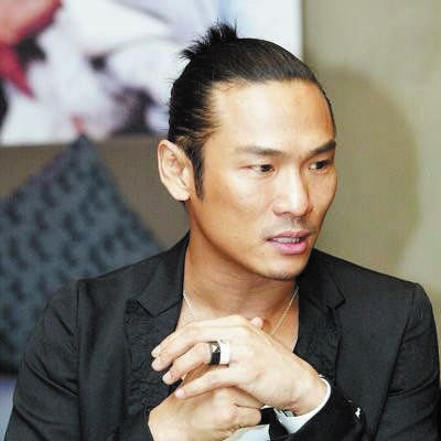 杜德伟欲在台北香港办婚宴求媒体帮忙选良辰吉时