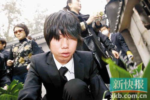 陈琳两任前夫抢千万遗产张超峰卖老宅争豪宅(图)