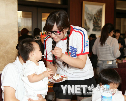 ��Ա��׿�����Ĵ�����ҵ�Է�Ϊ22λ�¶�������ͼ��