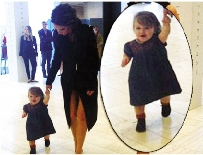 ���˺�ķŮ�������ⲽ����ȹչӤ�������ı�����