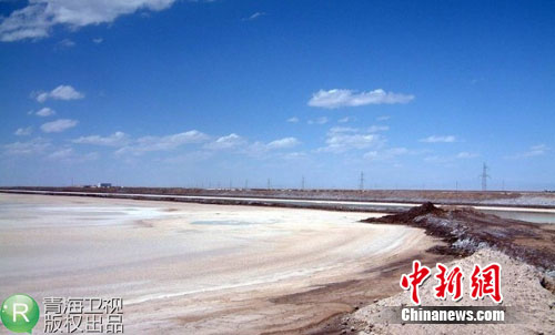 “盐湖城昆仑艺术节”闭幕代悦与筷子兄弟献唱