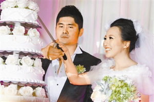 �˳�����Ů�ɹ��޺��ű���٩�����ɡ���ʮ�ڡ���ͼ��