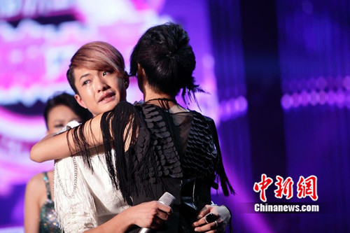 天籁之声“花美男”被淘汰萨顶顶难掩伤心炮轰赛制