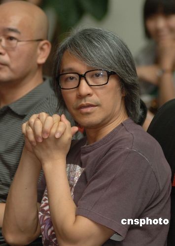 富商投资周星驰新片2亿元力捧女儿成“星女郎”