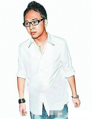 台富少迷奸60名女星遭通缉与小S老公等人有交情