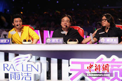 高晓松见偶像变粉丝自称“晚辈”满嘴恭维话(图)