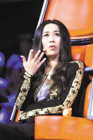 那英“好声音”遇熟人几度哽咽李玟汪峰将加盟(图)