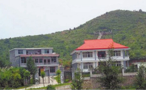 陈凯歌夫妇江西别墅被曝光建成两年只住3天(图)