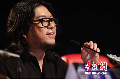 高晓松忆往昔:看琼瑶剧学吉他听高凌风歌尿炕