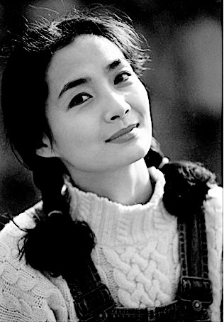 《英雄无悔》导演忆李婷:感情不幸女儿归前夫