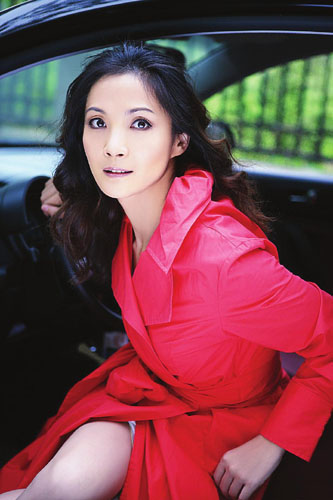 “英雄无悔”主演李婷去世前夫和女儿急从外国赶回