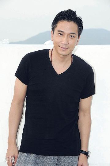 传吴卓羲欲追回张馨予发短信送戒指遭死亡威胁