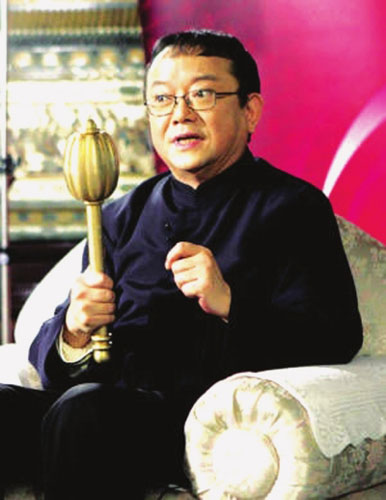 “王刚砸宝”惹质疑观众:赝品也可能是未来的文物