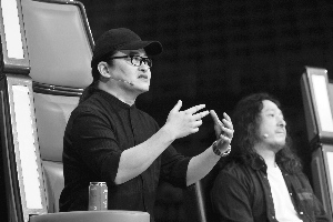 刘欢选学员左右为难纠结那英建议呼120来救命