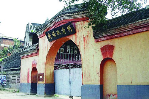 北影厂拆迁事件追踪:厂内部门已荒废建筑队未开工