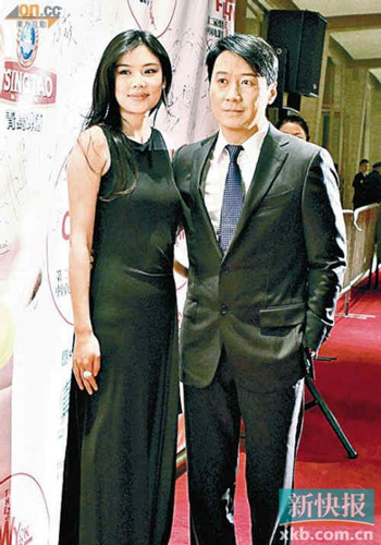 传乐基儿将搬回美国老家黎明送重礼未能挽回(图)
