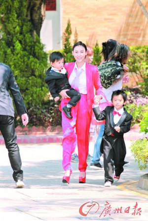 弟弟结婚张柏芝不送红包Lucas装大人可爱(图)
