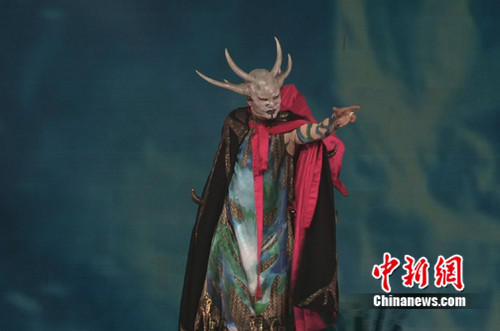陆川执导“鸟巢·吸引”震撼国庆档左炜演色魔(图)