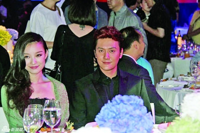 倪妮甜蜜为冯绍峰庆生感慨男友教会什么是真情