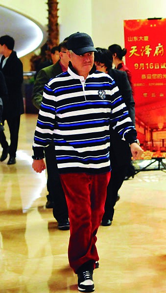 赵本山:人不能陷钱眼里,我有钱但跟有些人不一样