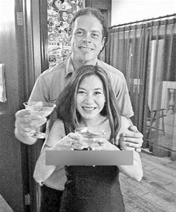 歌手顺子与外籍男闪婚:交往第一天就认定是他