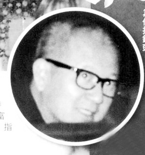 关之琳绯闻男友现身女友父亲灵堂哀伤躲镜头(图)