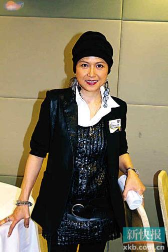 郑伊健称与邵美琪恋情属“失手”女方:好犀利!