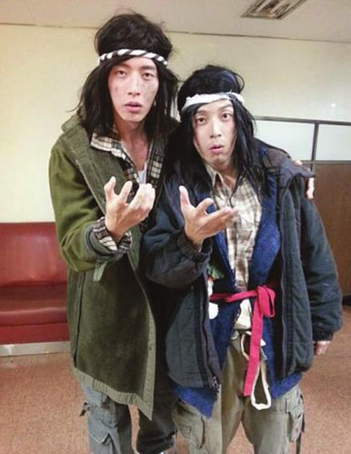 韩星朴海镇扮乞丐脸上污秽不堪(图)